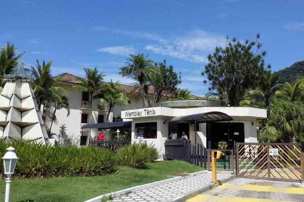 Condominio Wembley Tenis, Praia Das Toninhas, Ubatuba-Sp Exterior photo